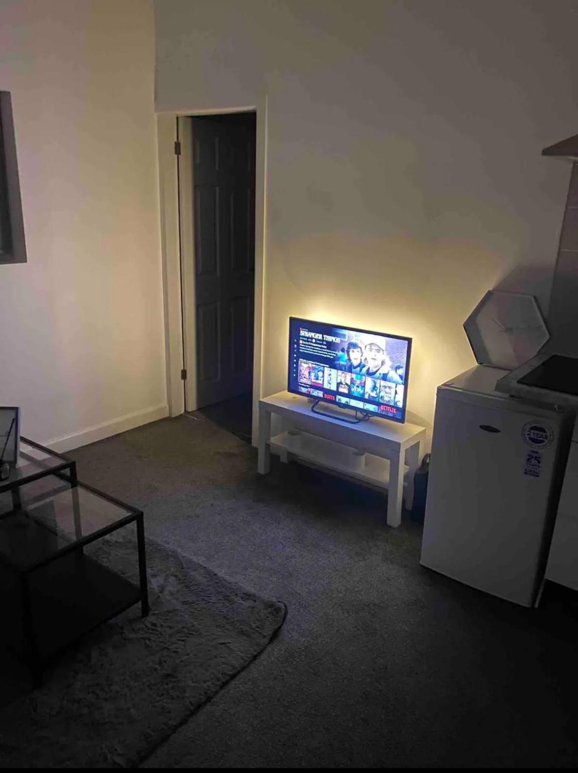 Apartment In Bham City Centre, Free Parking Sleeps 3 เบอร์มิงแฮม ภายนอก รูปภาพ