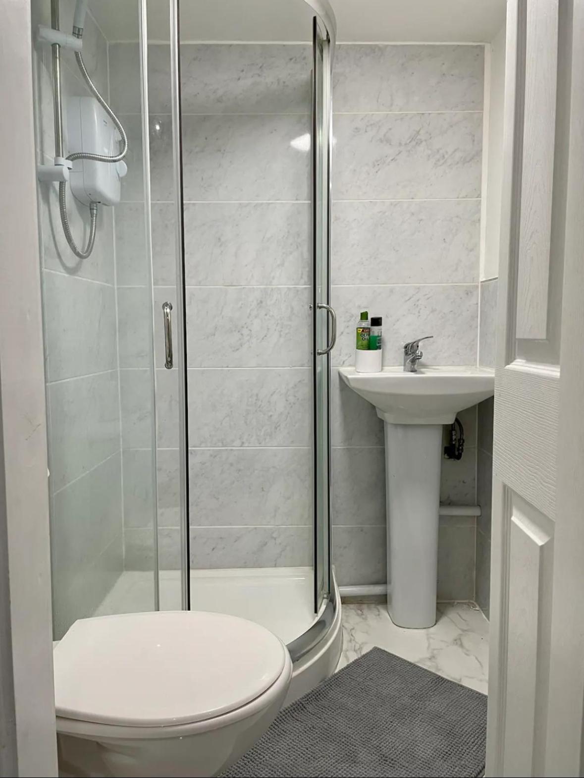 Apartment In Bham City Centre, Free Parking Sleeps 3 เบอร์มิงแฮม ภายนอก รูปภาพ