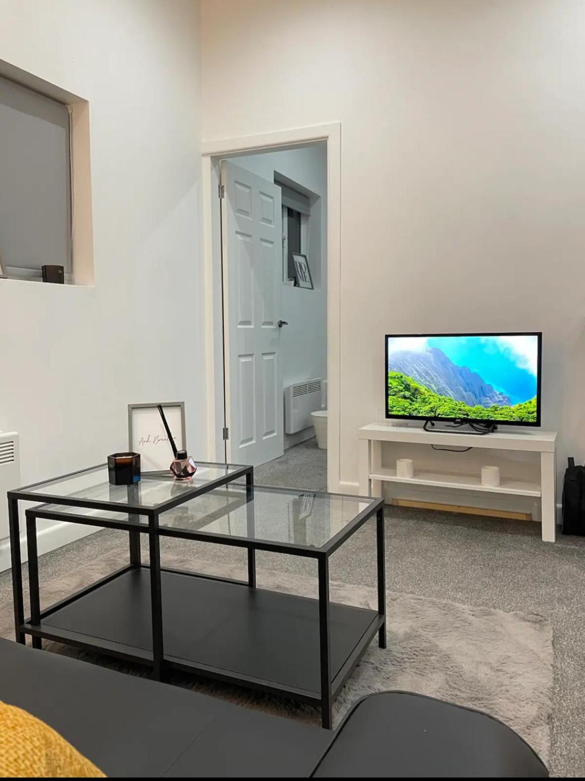 Apartment In Bham City Centre, Free Parking Sleeps 3 เบอร์มิงแฮม ภายนอก รูปภาพ